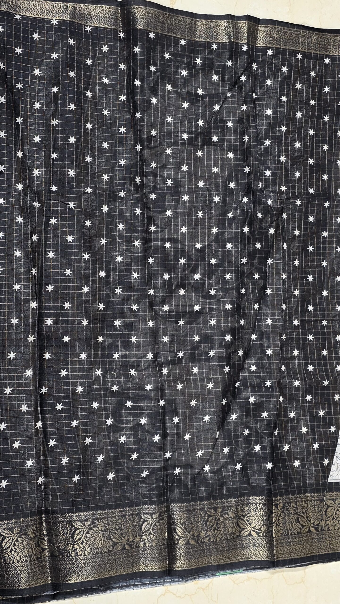 Classic White Soft Silk Saree with Black Zari Border & Intricate Traditional Print - Image 3