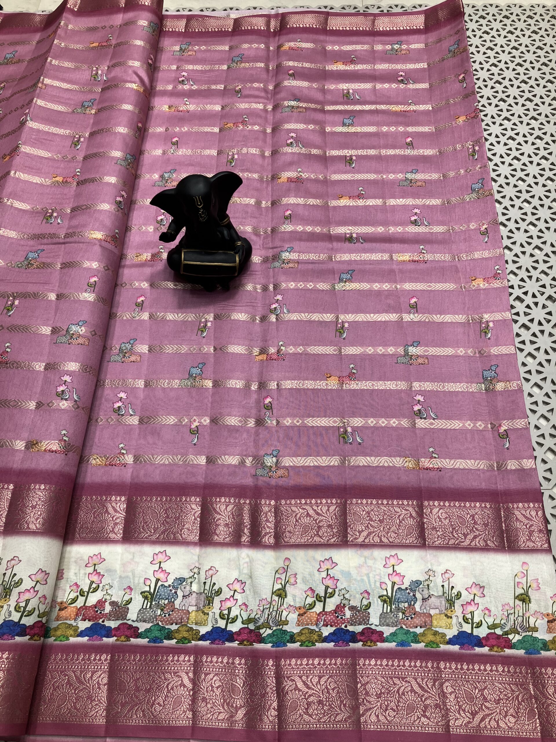 Kanchi Border Organza Saree With Pichwai Design