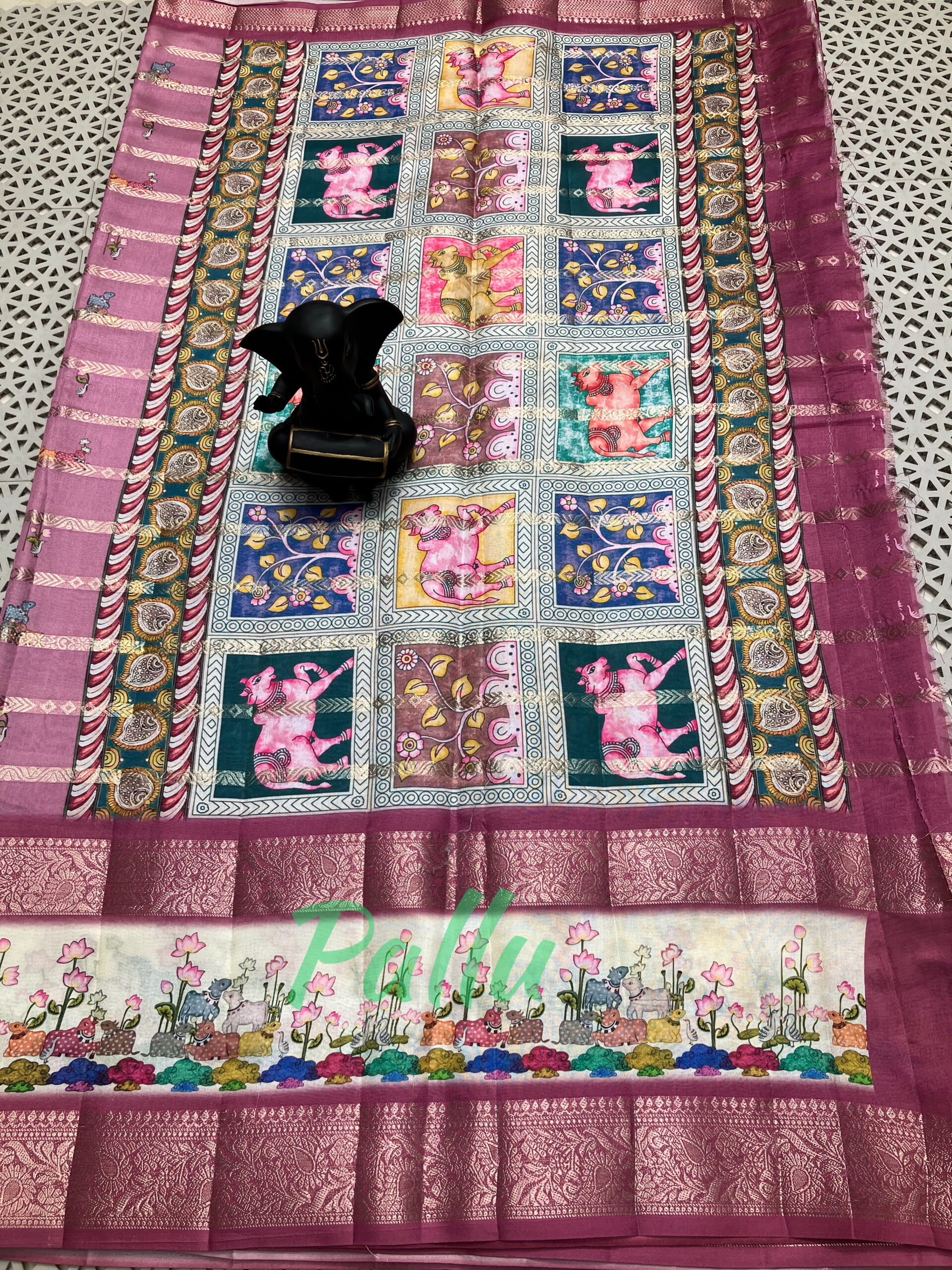 Kanchi Border Organza Saree With Pichwai Design - Image 2