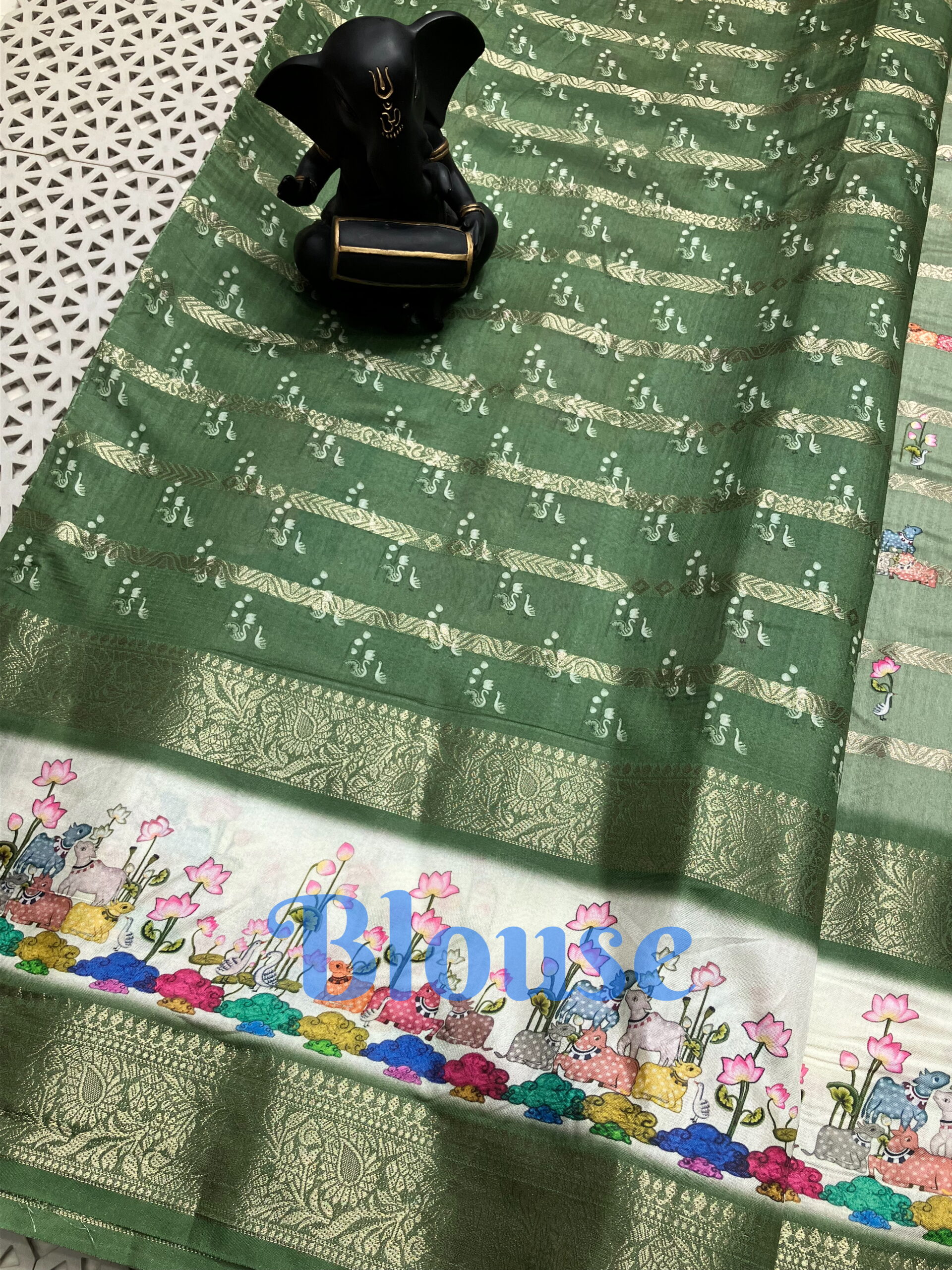 Kanchi Border Organza Saree With Pichwai Design - Image 3